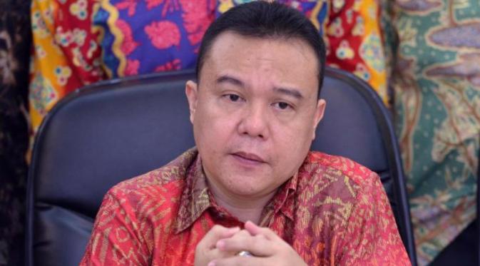 059867700_1449552755-sufmi-dasco-ahmad-gerindra