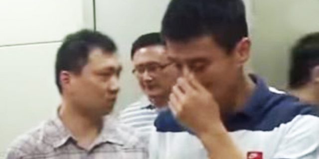Kunjungi Demba Ba di Rumah Sakit, Kapten Shanghai SIPG Menangis